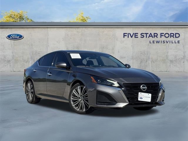 Used 2024 Nissan Altima 2.5 SL image 2