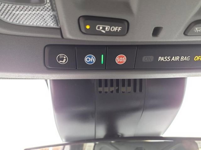 Used 2025 GMC Sierra 2500 SLE w/ SLE Value Package; image 17