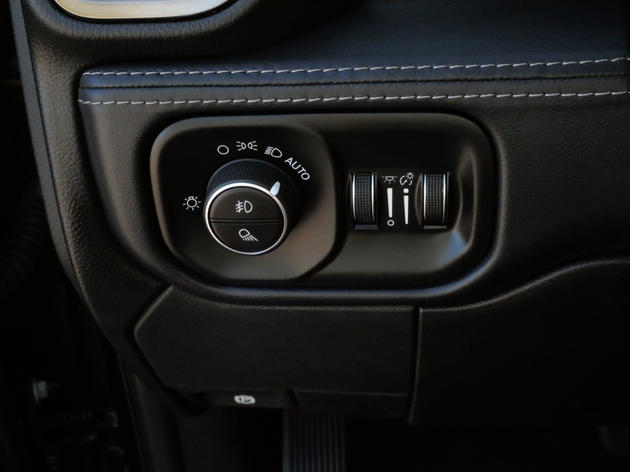 Used 2019 RAM 3500 Limited AWD/4WD image 26