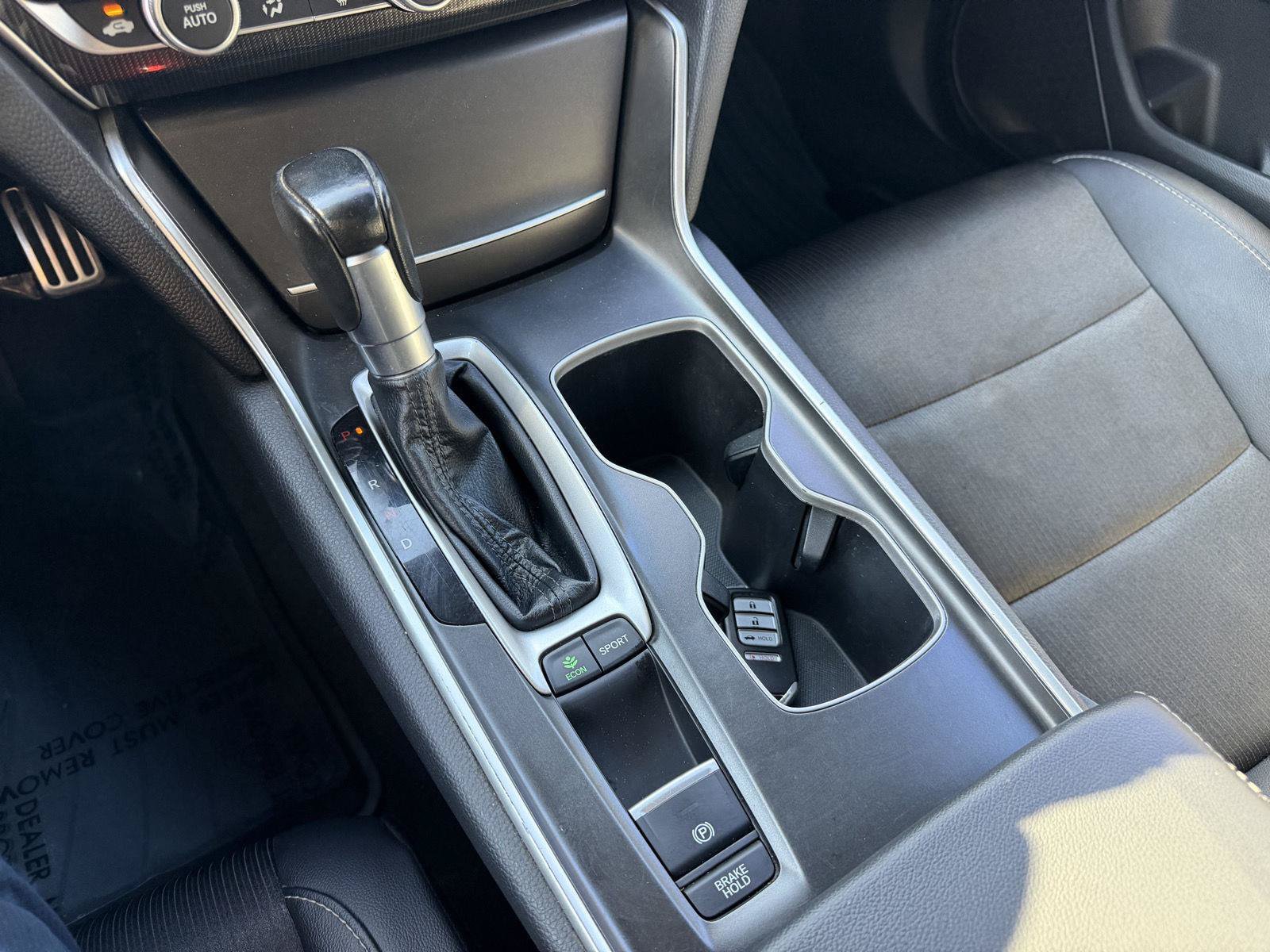 Used 2020 Honda Accord Sport image 16