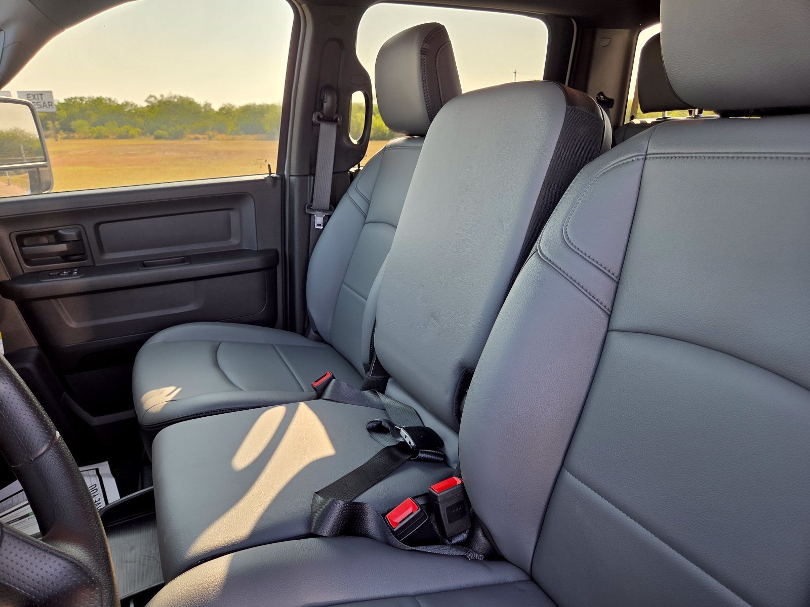 New 2026 RAM 3500 Tradesman w/ Chrome Appearance Group A AWD/4WD image 31