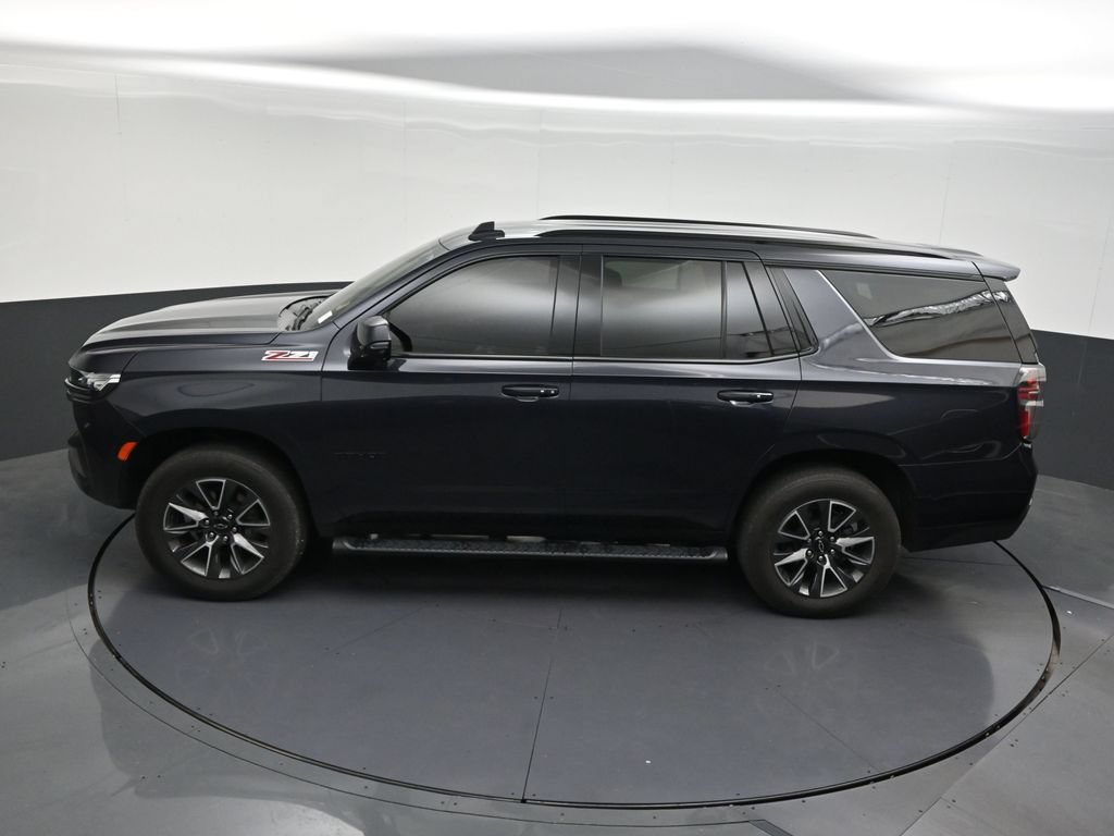 Used 2022 Chevrolet Tahoe Z71 w/ Luxury Package AWD/4WD image 18