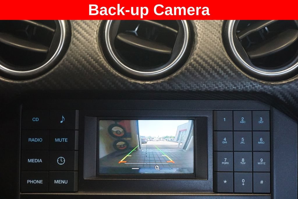 Used 2018 Ford Mustang Coupe RWD image 7