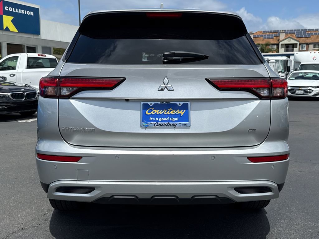 Used 2024 Mitsubishi Outlander SE FWD image 8