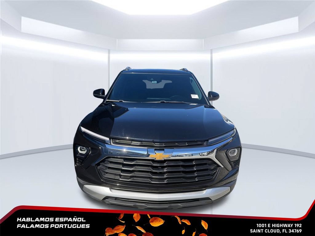 Used 2024 Chevrolet TrailBlazer LT w/ Convenience Package AWD/4WD image 8