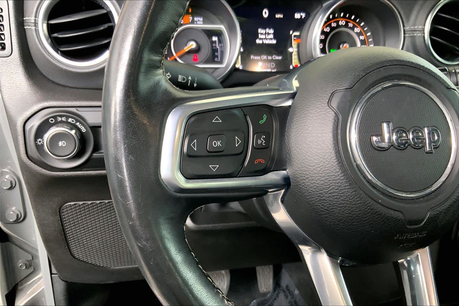 Used 2019 Jeep Wrangler Unlimited Sahara AWD/4WD image 24