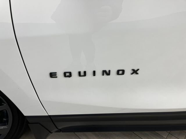 Used 2024 Chevrolet Equinox RS w/ RS Leather Package image 34