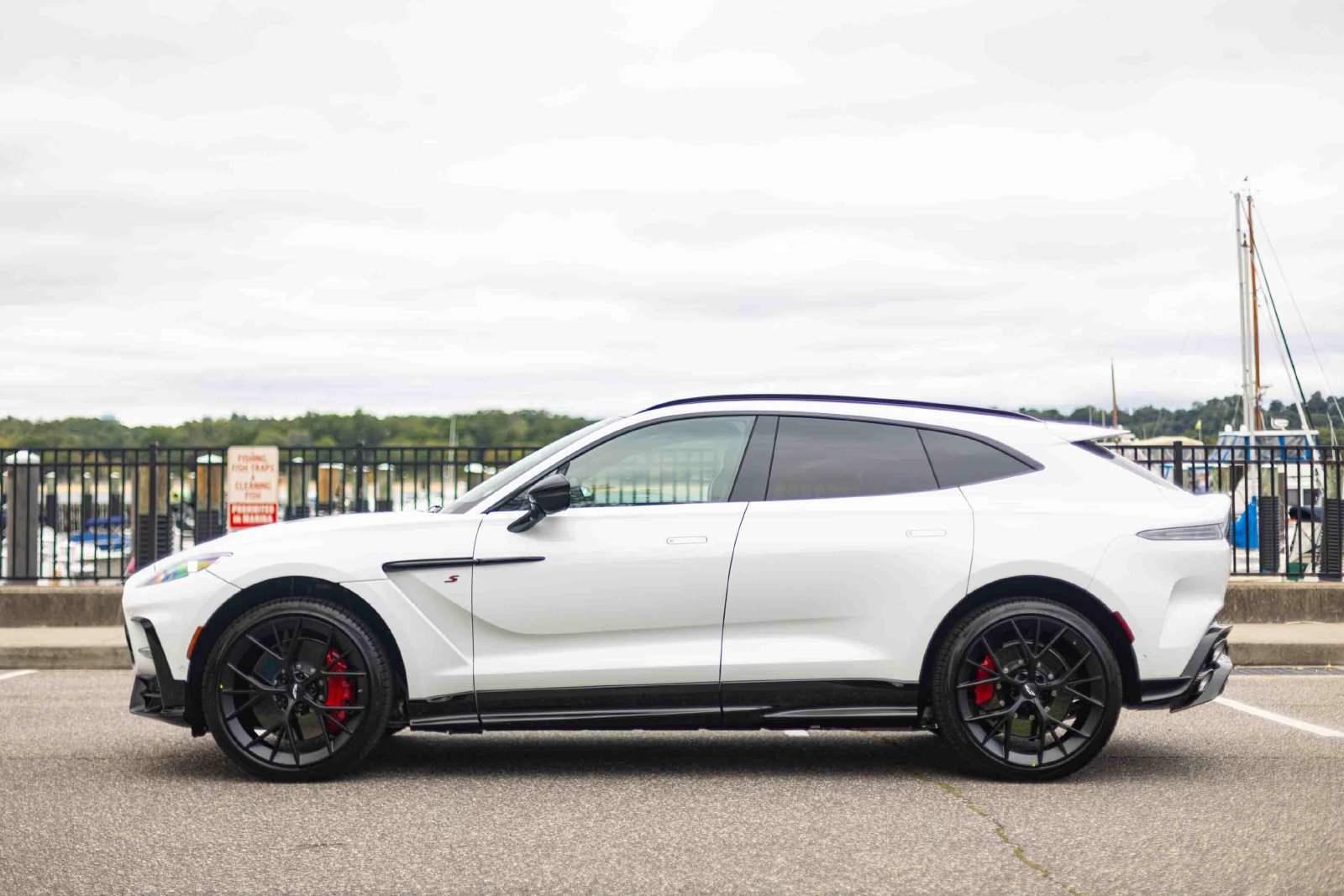 New 2026 Aston Martin DBX S AWD/4WD image 2