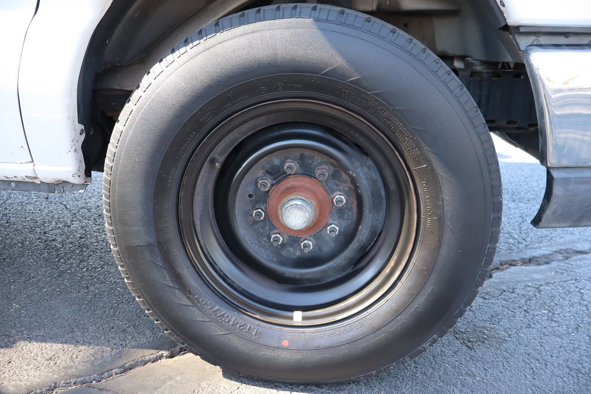 Used 2012 Ford E-350 and Econoline 350 XLT image 44