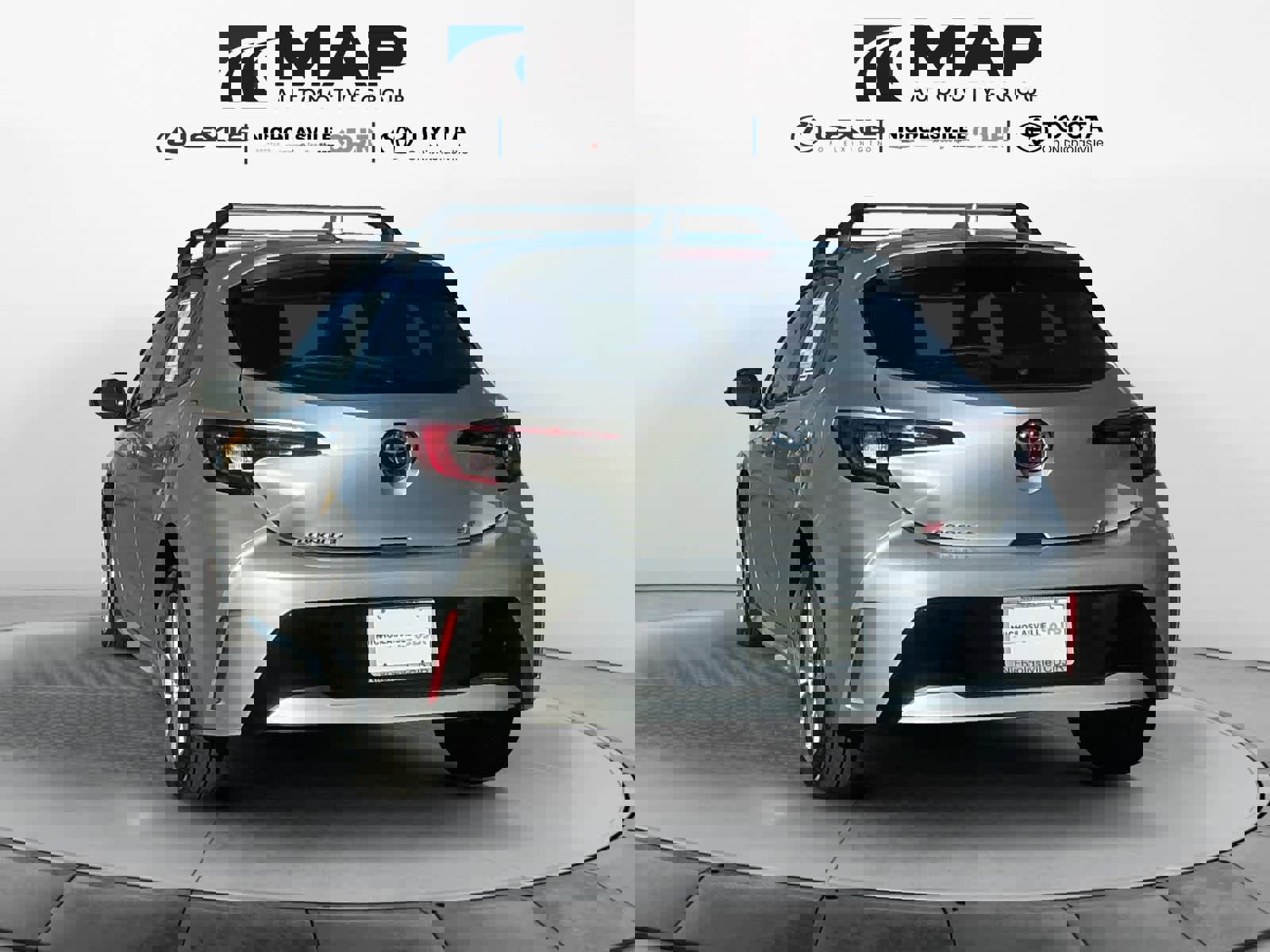 Used 2024 Toyota Corolla SE image 3