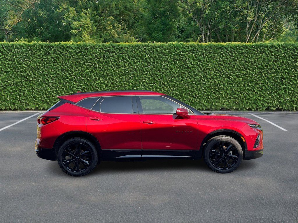 Used 2019 Chevrolet Blazer RS w/ Sun and Wheels Package image 2