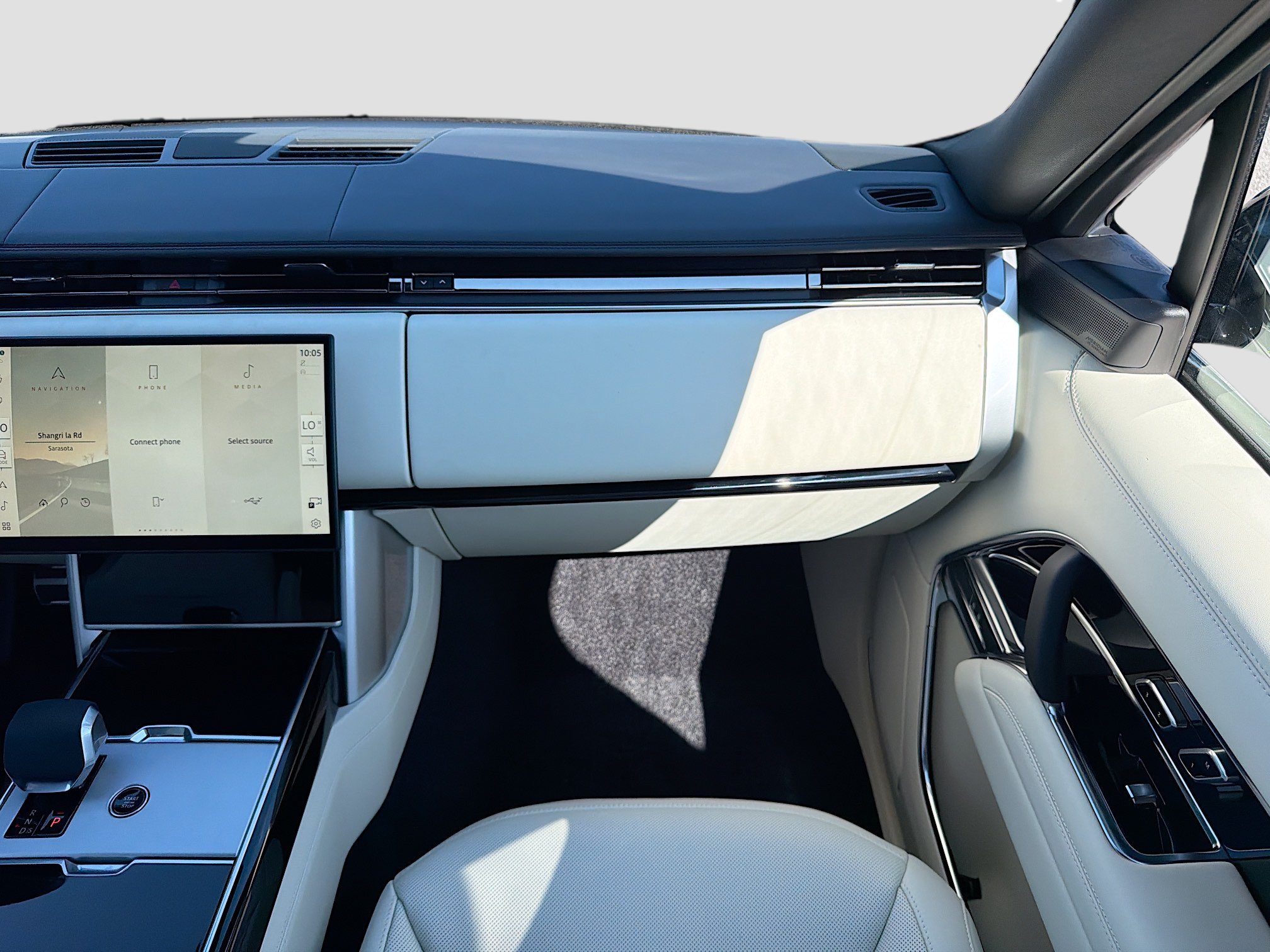 New 2026 Land Rover Range Rover SE AWD/4WD image 19