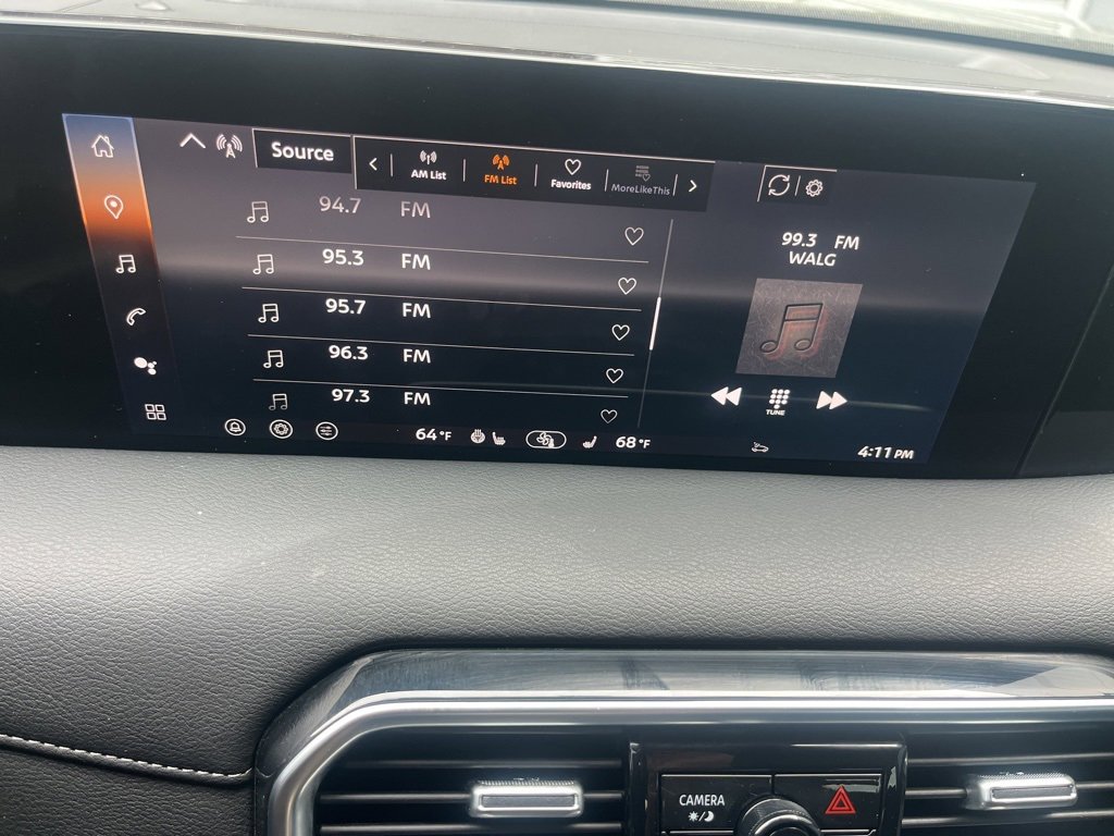 Used 2025 Nissan Armada SL image 17