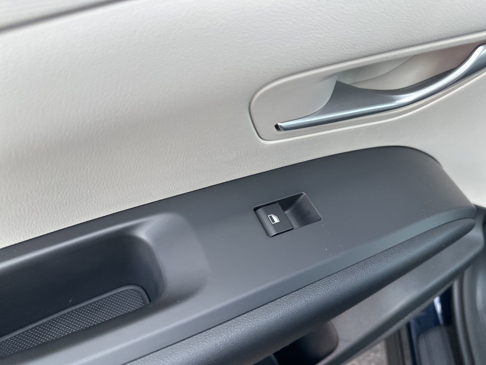 New 2026 Hyundai Tucson Blue SE image 21