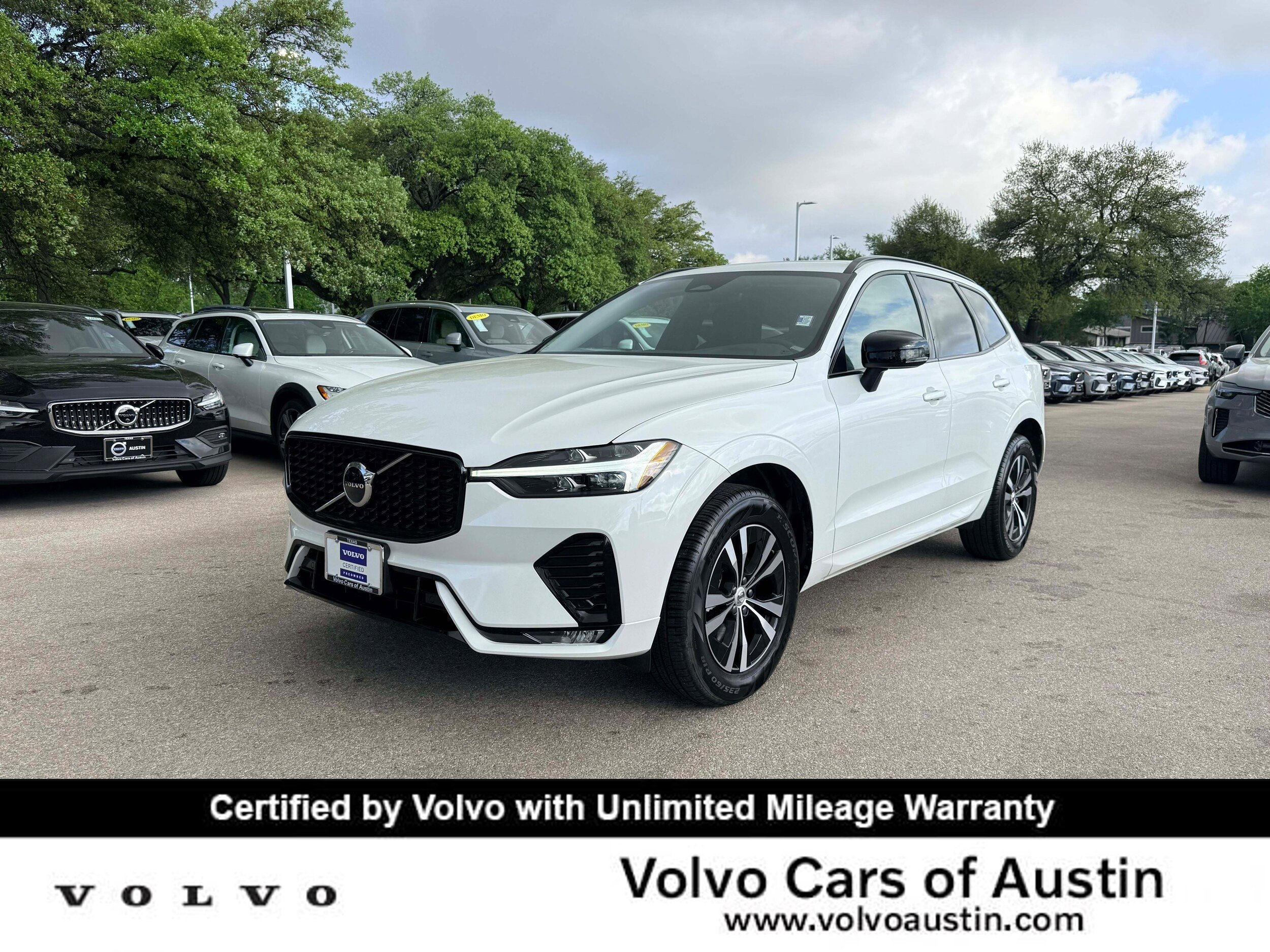 Certified 2025 Volvo XC60 B5 Core image 1