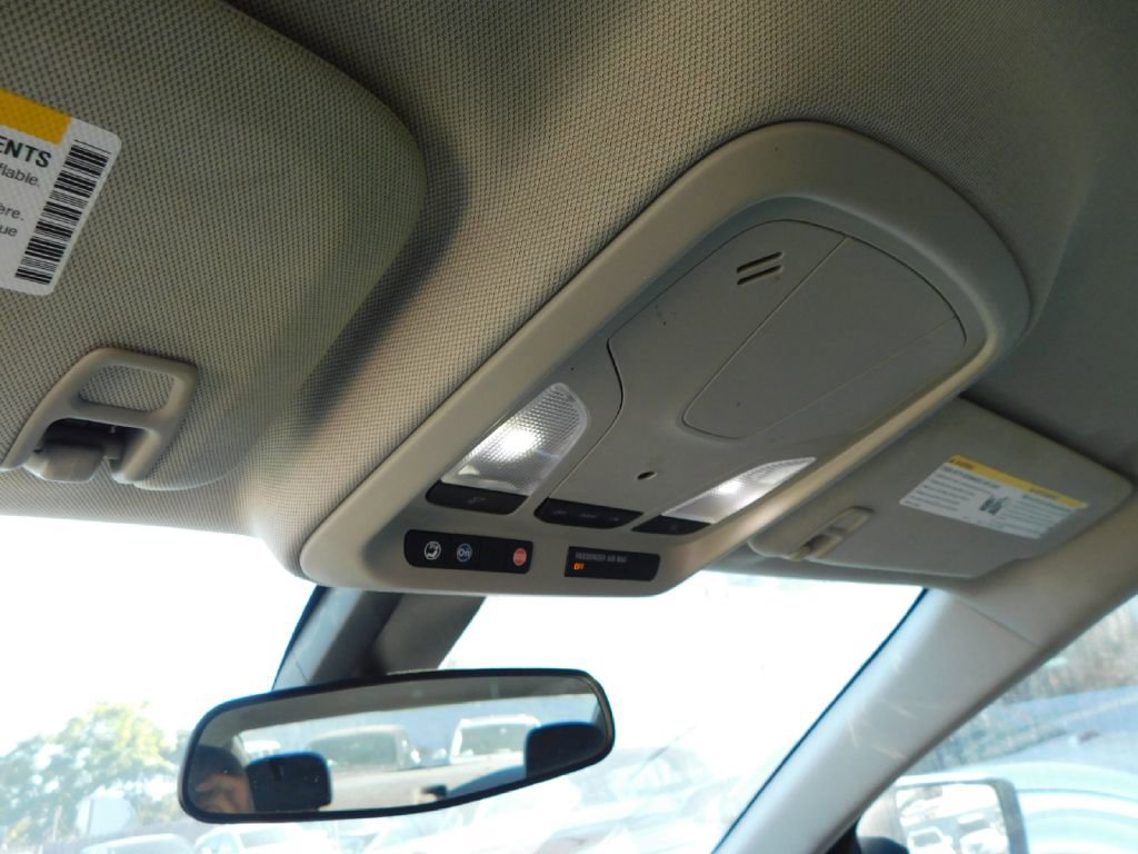 Used 2019 Chevrolet Impala LT FWD image 38