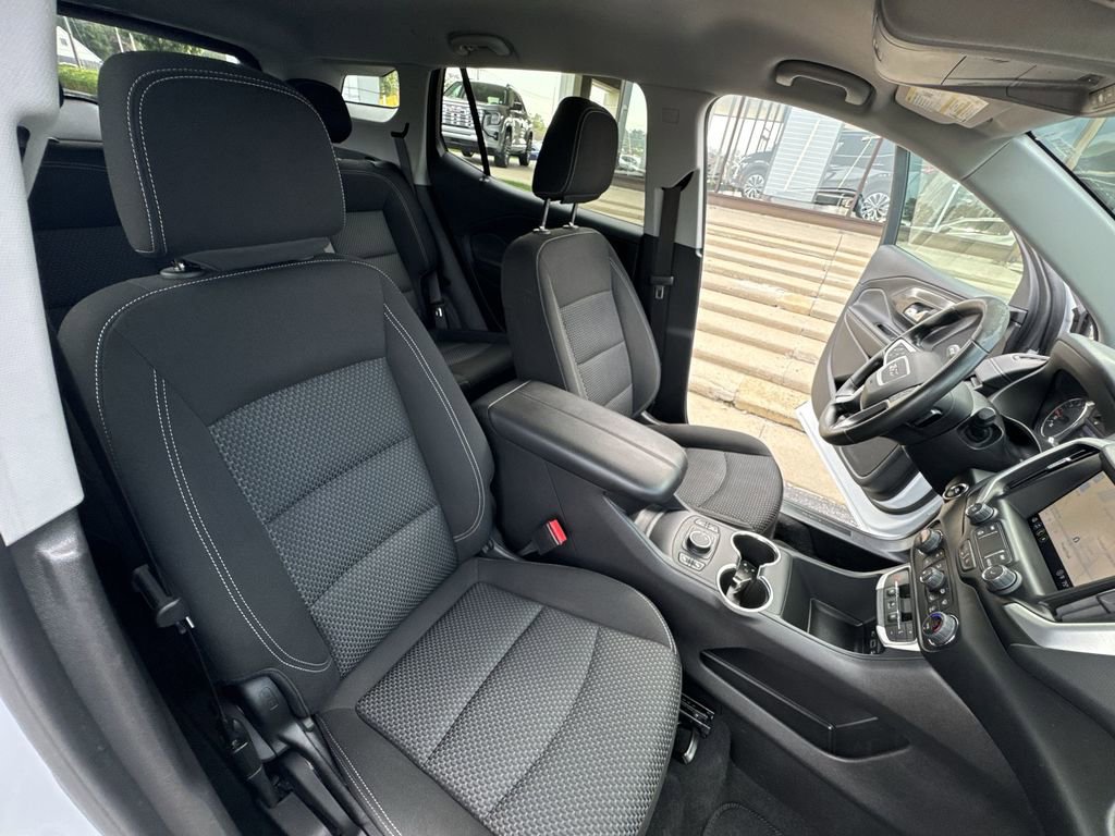 Certified 2022 GMC Terrain SLE w/ Driver Convenience Package image 27