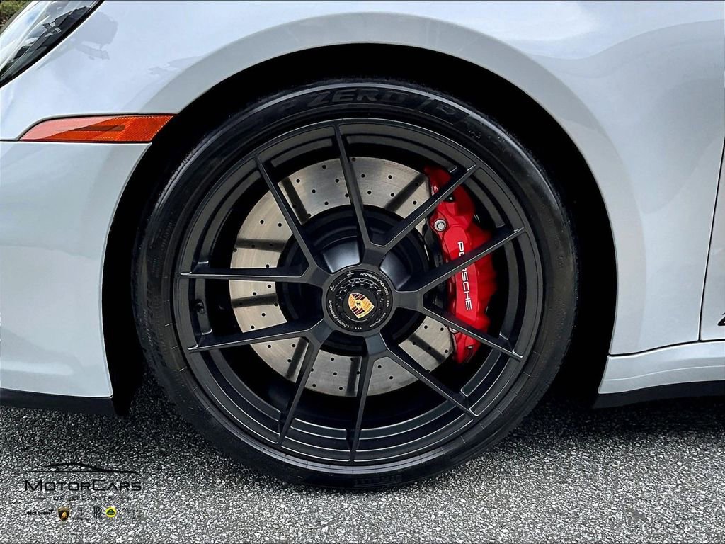 Used 2026 Porsche 911 GTS image 9