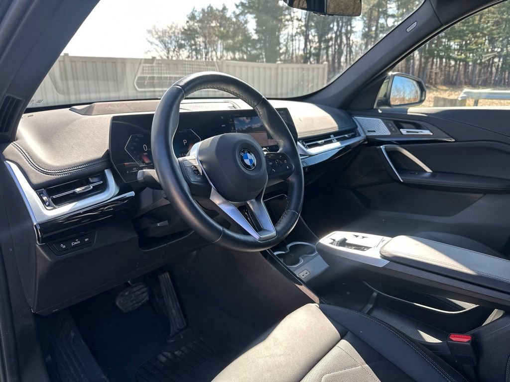 Certified 2025 BMW X1 xDrive28i w/ Premium Package AWD/4WD image 15