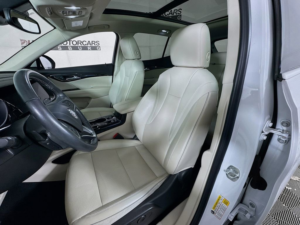 Used 2021 Buick Envision Essence w/ Technology Package I AWD/4WD image 22