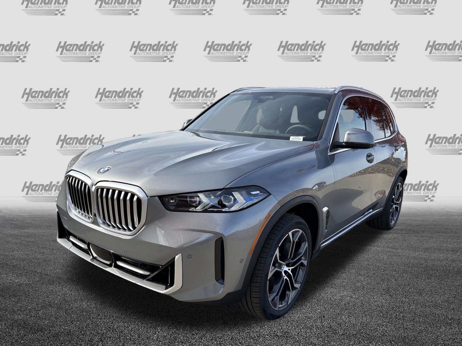 Certified 2026 BMW X5 xDrive40i AWD/4WD image 5