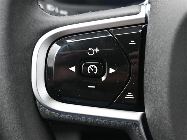 New 2026 Volvo XC90 B6 Plus w/ Protection Package Premier image 23