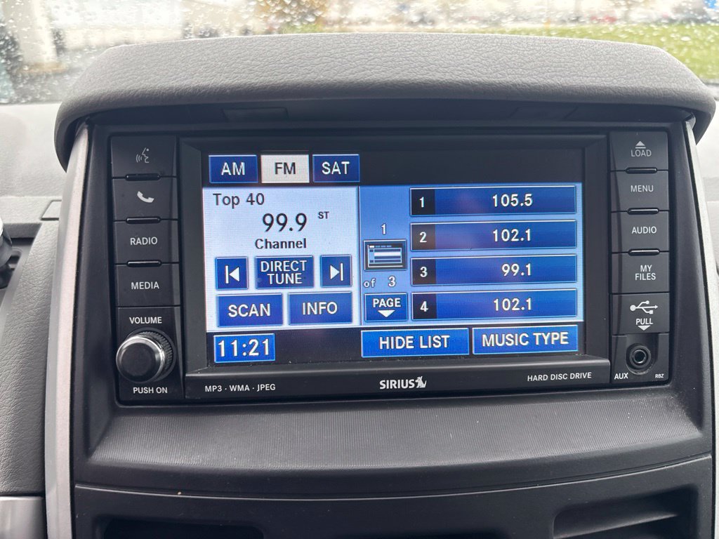 Used 2010 Dodge Grand Caravan Crew w/ Family Value Group FWD image 24