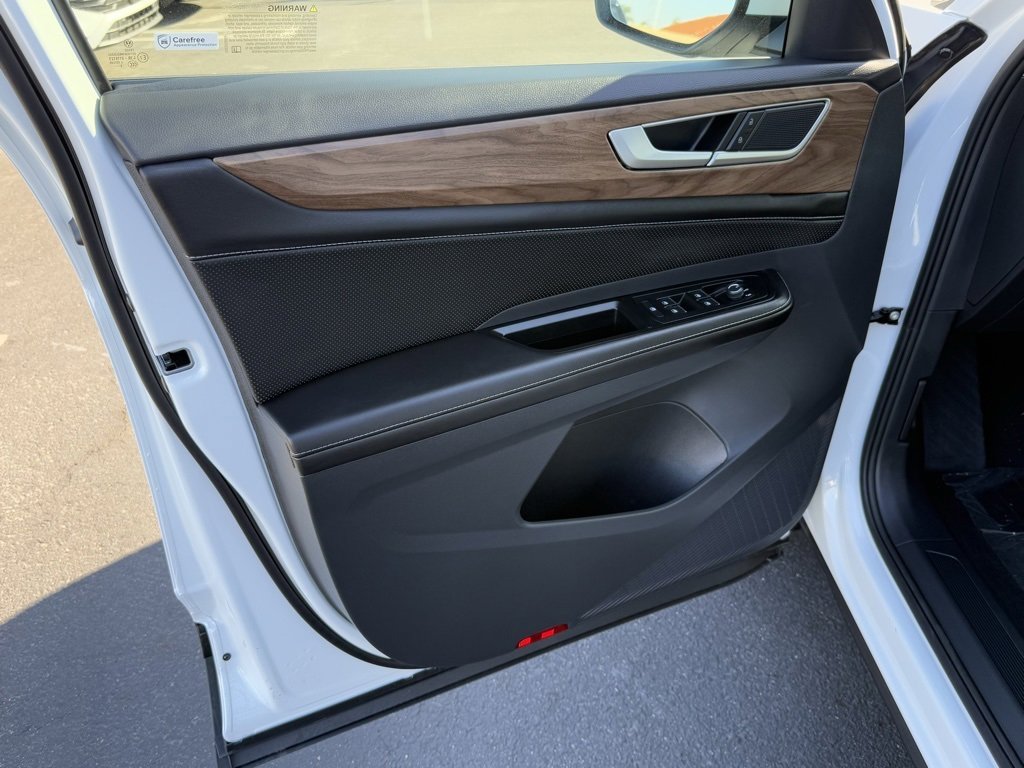 New 2026 Volkswagen Atlas SE image 11