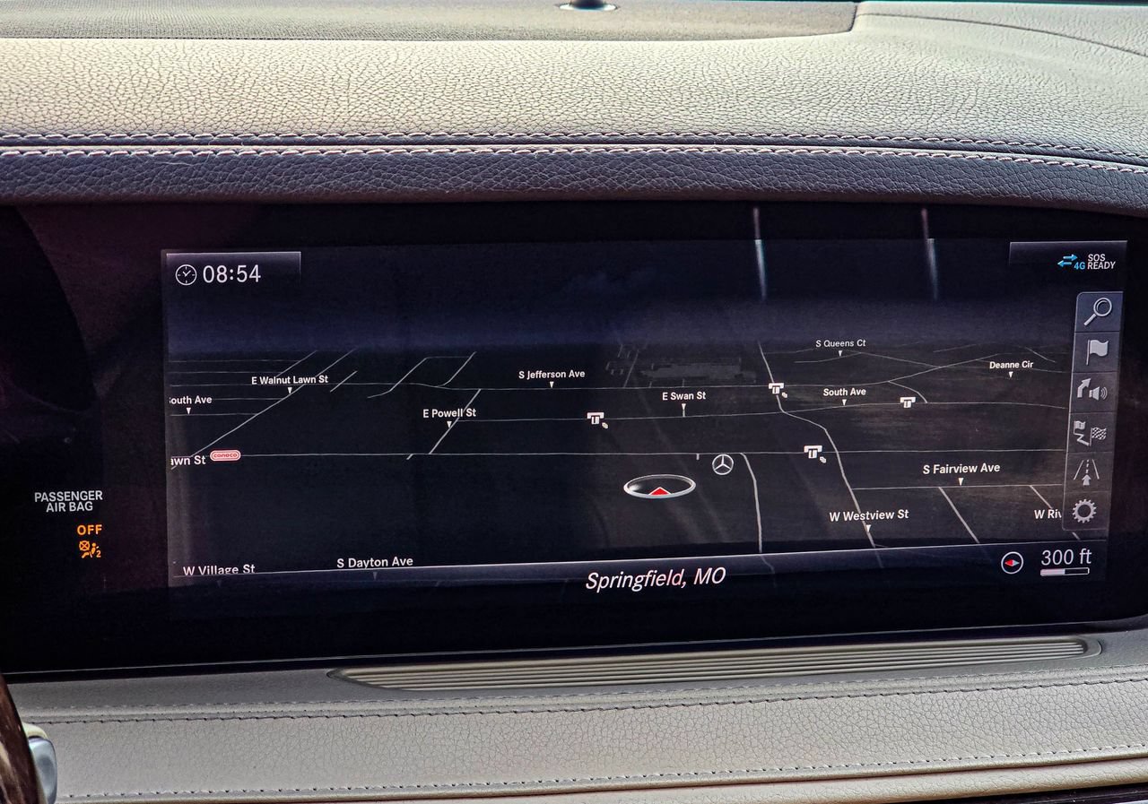 Used 2019 Mercedes-Benz S 560 Sedan image 17