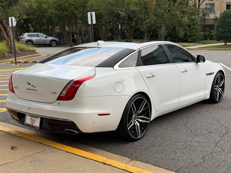 Used 2016 Jaguar XJ L Supercharged RWD image 6