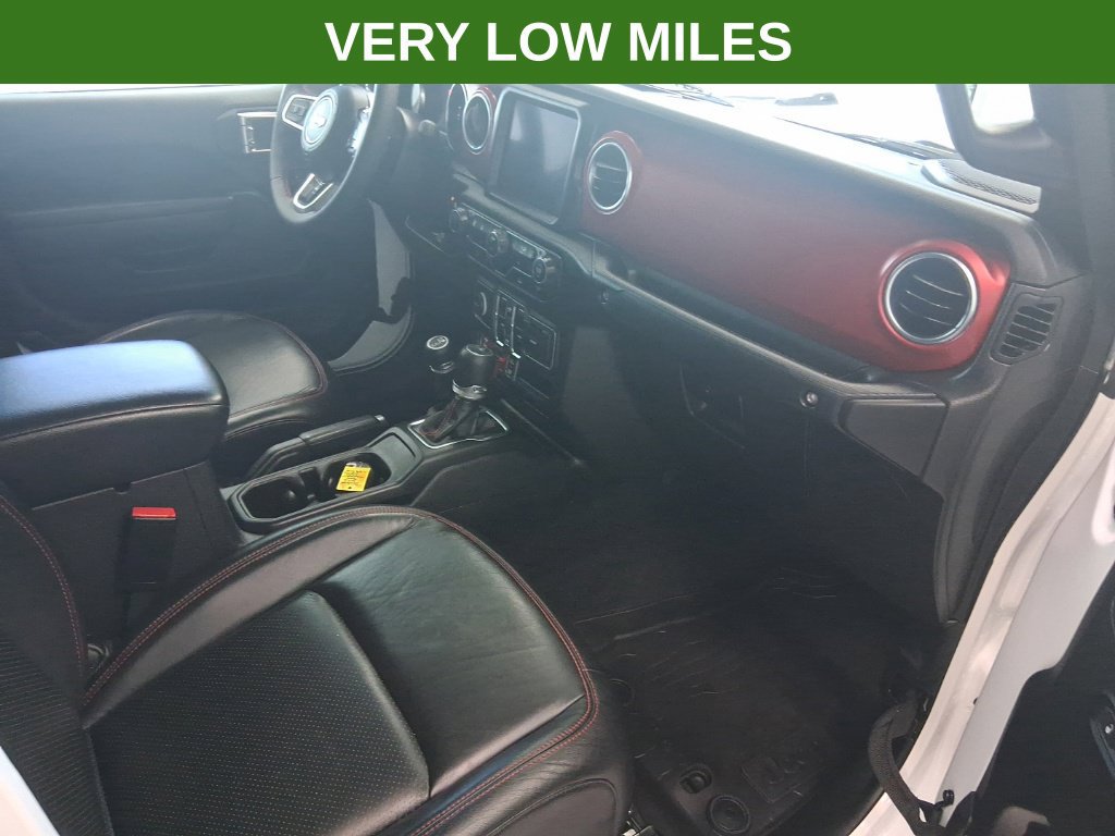 Used 2023 Jeep Gladiator Rubicon w/ Cold Weather Group AWD/4WD image 24