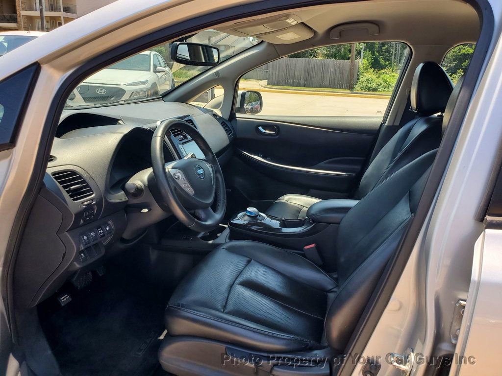 Used 2016 Nissan Leaf SL w/ Premium Package FWD image 20