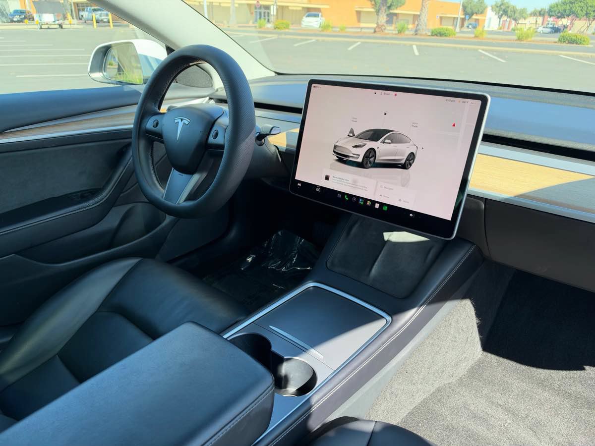 Used 2022 Tesla Model 3 RWD image 18