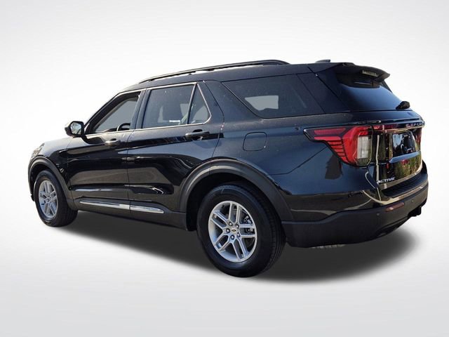 Certified 2025 Ford Explorer Active image 7