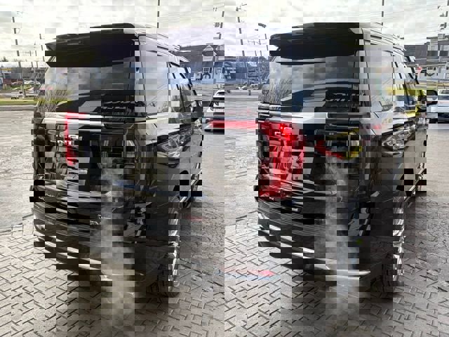 New 2026 GMC Yukon Denali image 9