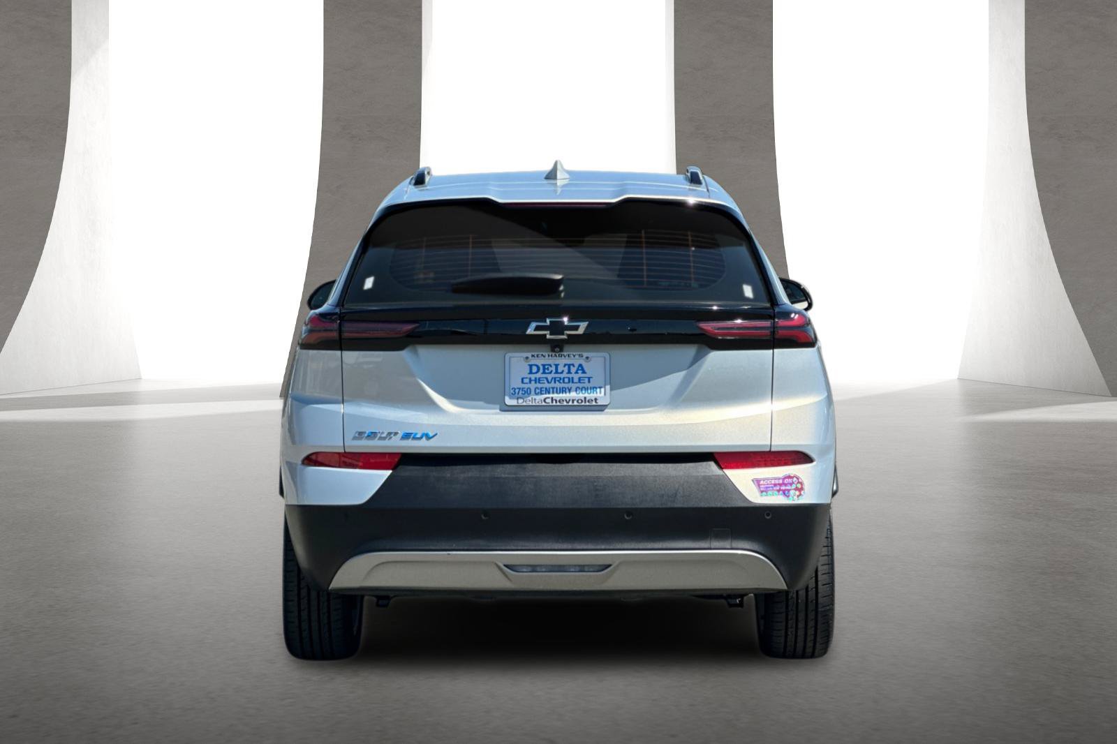 Used 2023 Chevrolet Bolt EUV LT w/ Driver Confidence Package FWD image 5