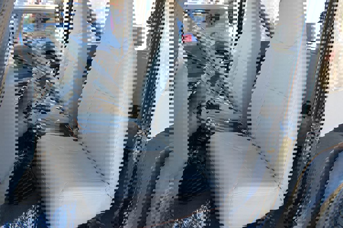 Used 1990 Jeep Wrangler S image 17