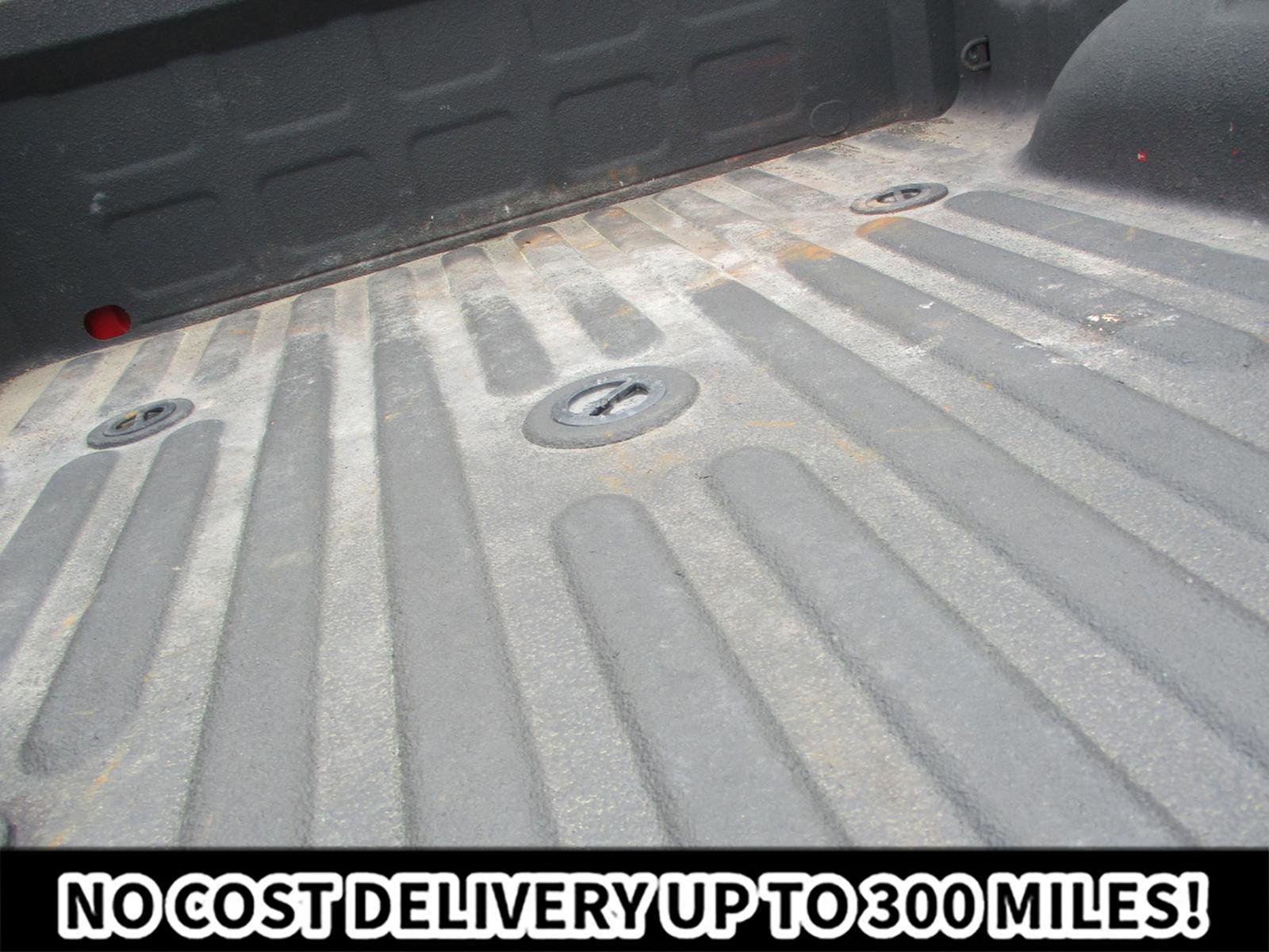 Used 2014 RAM 3500 Tradesman w/ Chrome Appearance Group AWD/4WD image 11