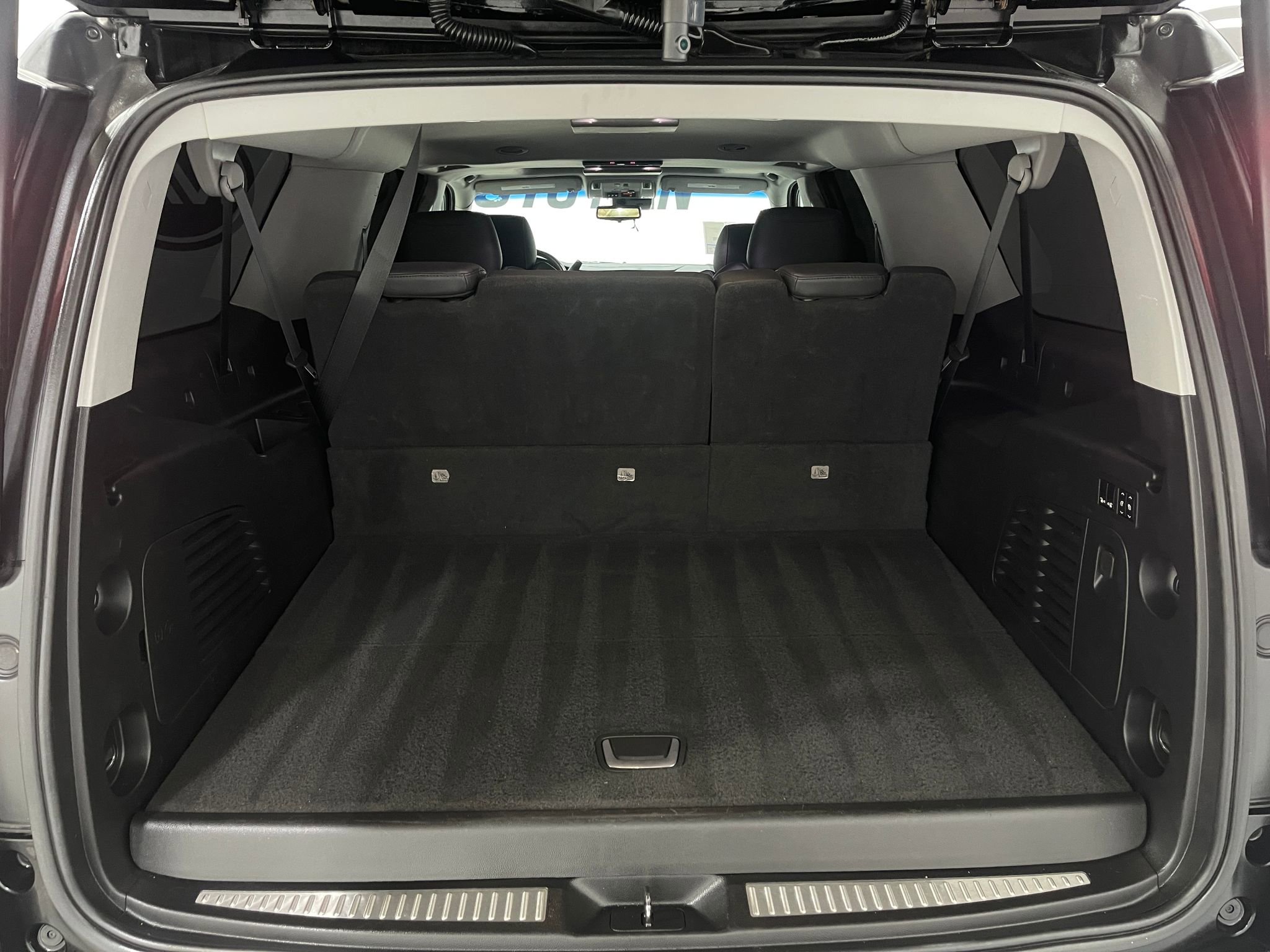 Used 2019 Cadillac Escalade ESV Luxury image 27