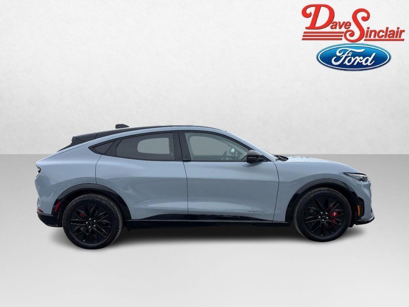 Used 2025 Ford Mustang Mach-E Premium w/ Sport Appearance Package image 5