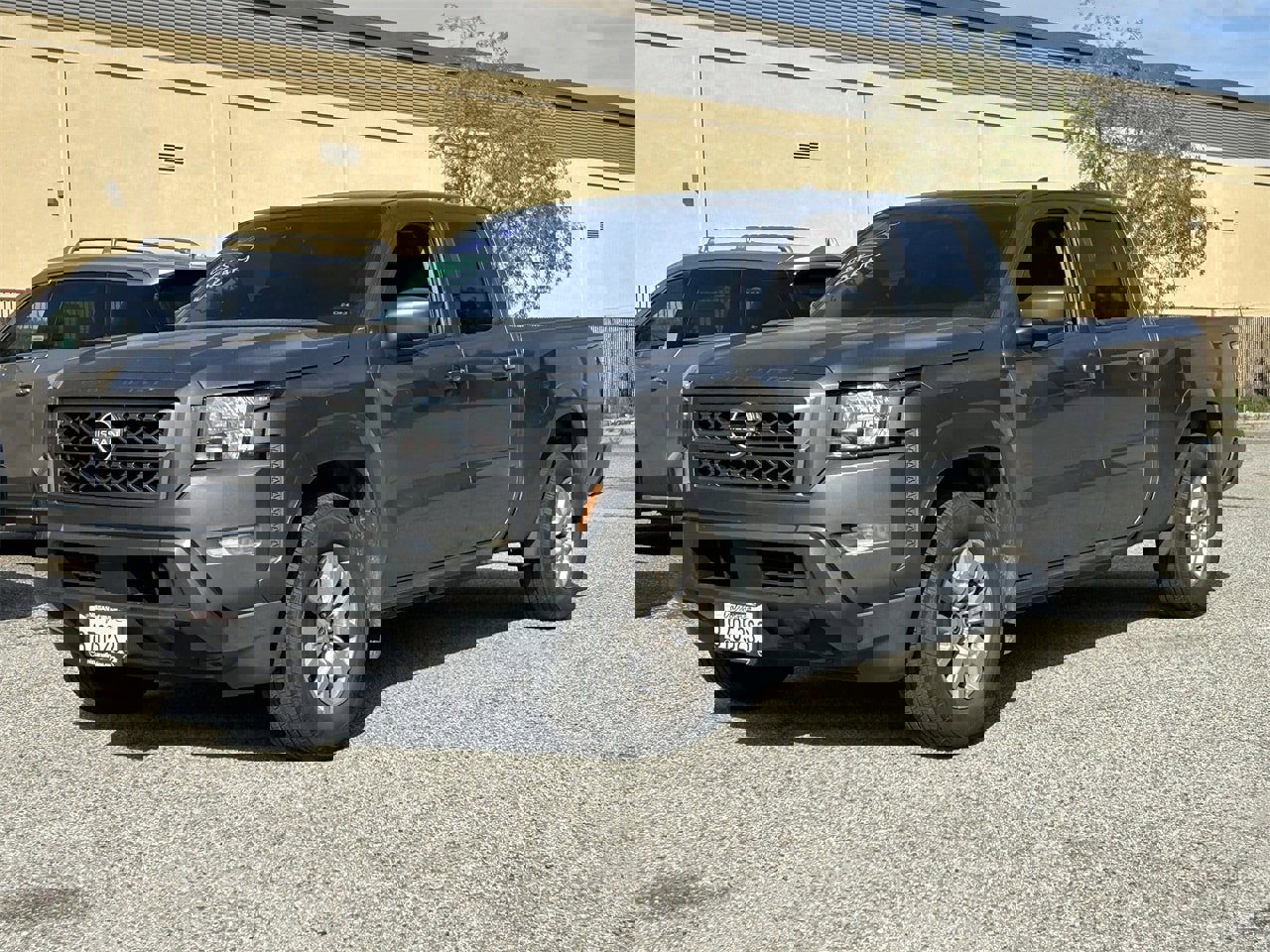 Certified 2023 Nissan Frontier SV w/ Technology Package image 2
