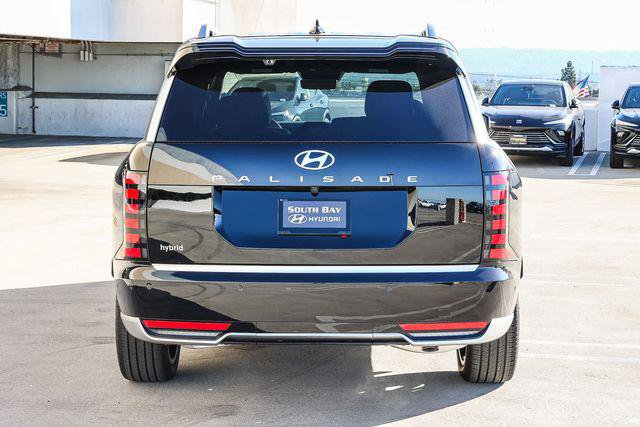 New 2026 Hyundai Palisade Calligraphy FWD image 5