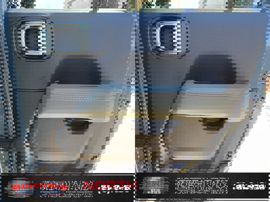 New 2025 Jeep Gladiator Mojave image 24