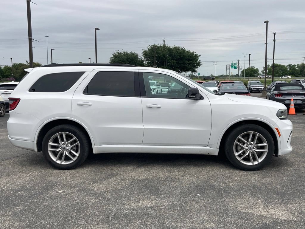 Used 2024 Dodge Durango GT RWD image 3
