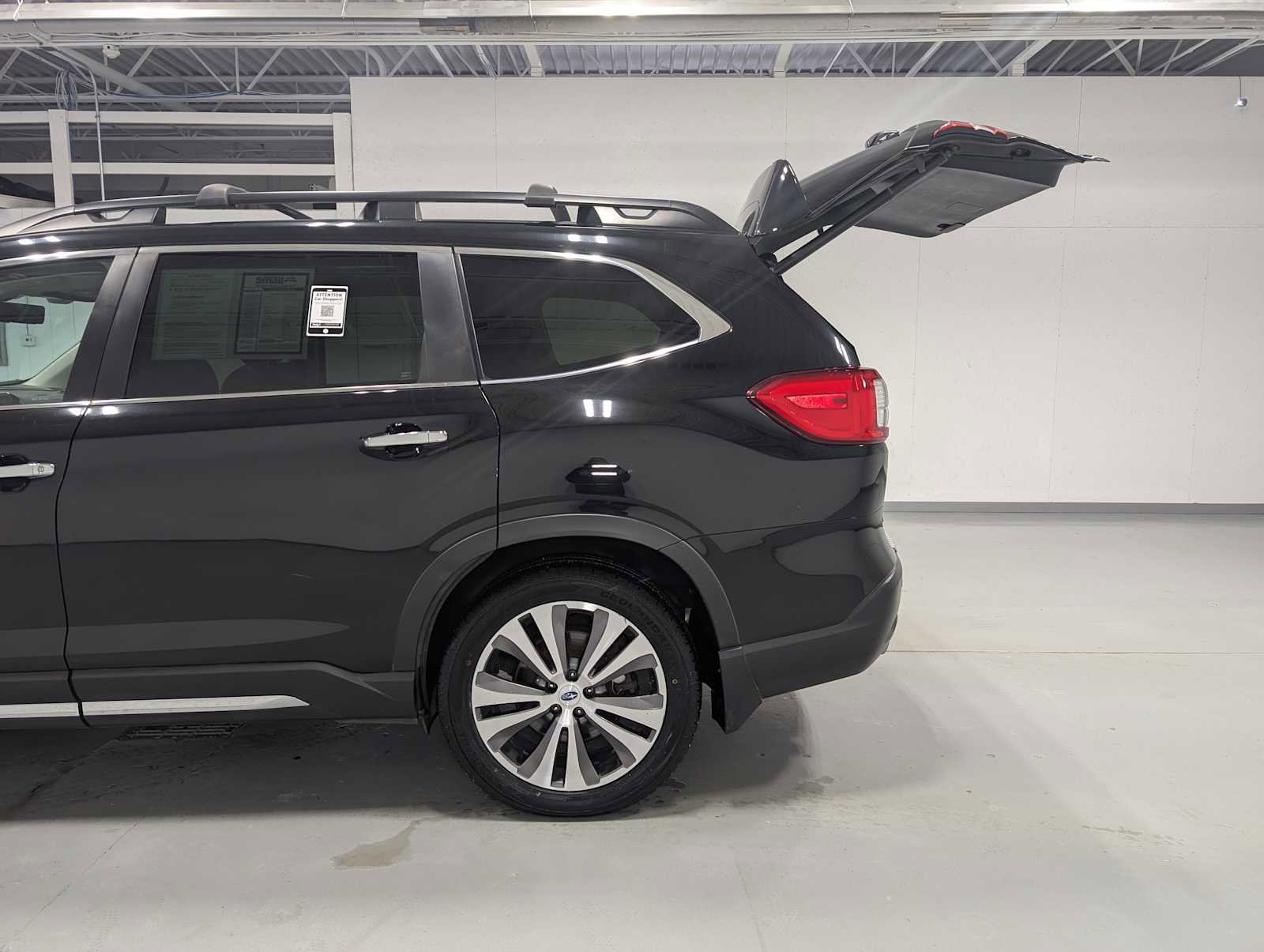 Used 2019 Subaru Ascent Touring w/ Popular Package #3 image 11