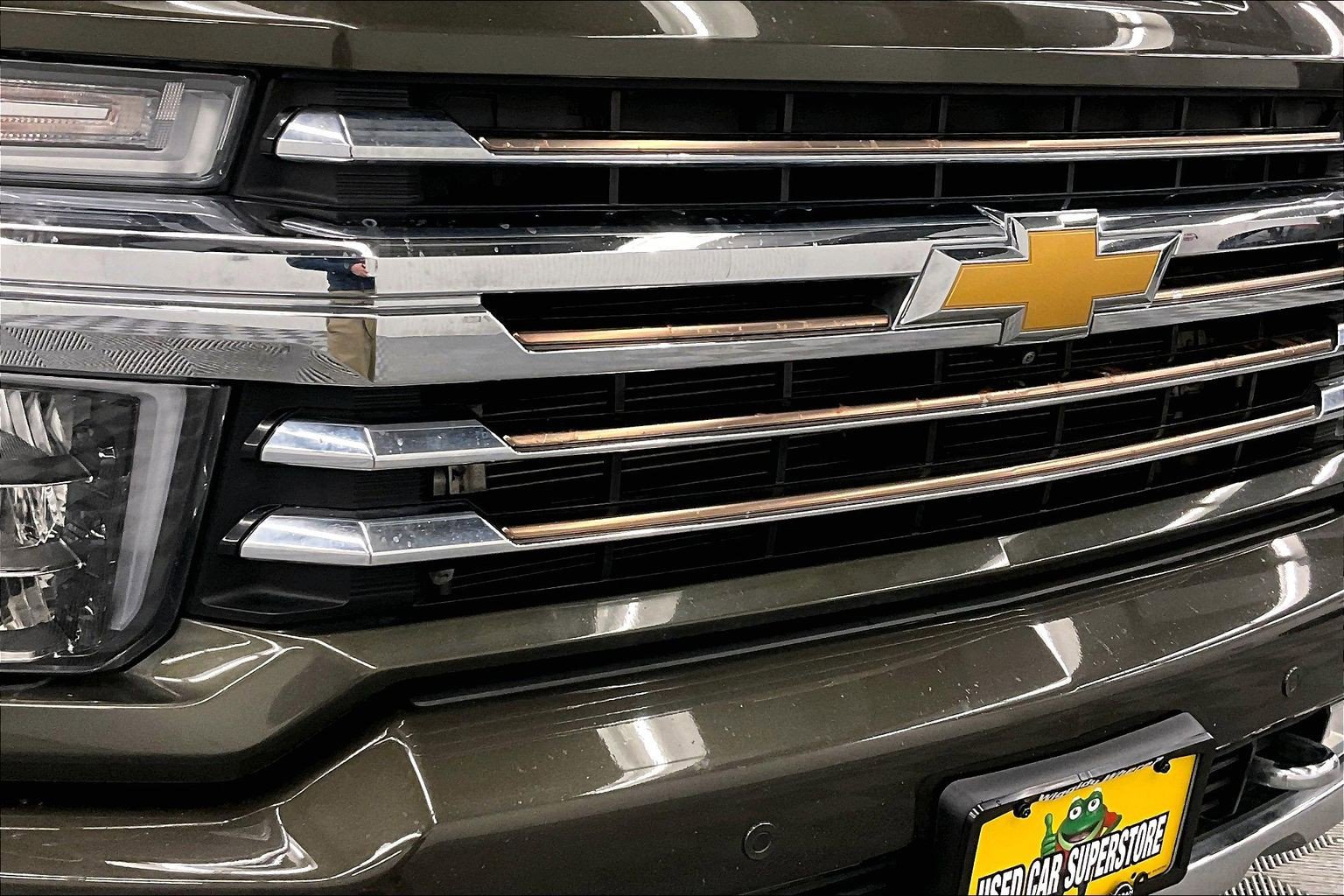 Used 2022 Chevrolet Silverado 3500 High Country w/ Safety Package II AWD/4WD image 33