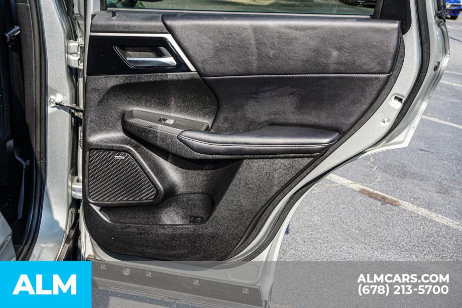 Used 2025 Mitsubishi Outlander SE FWD image 61