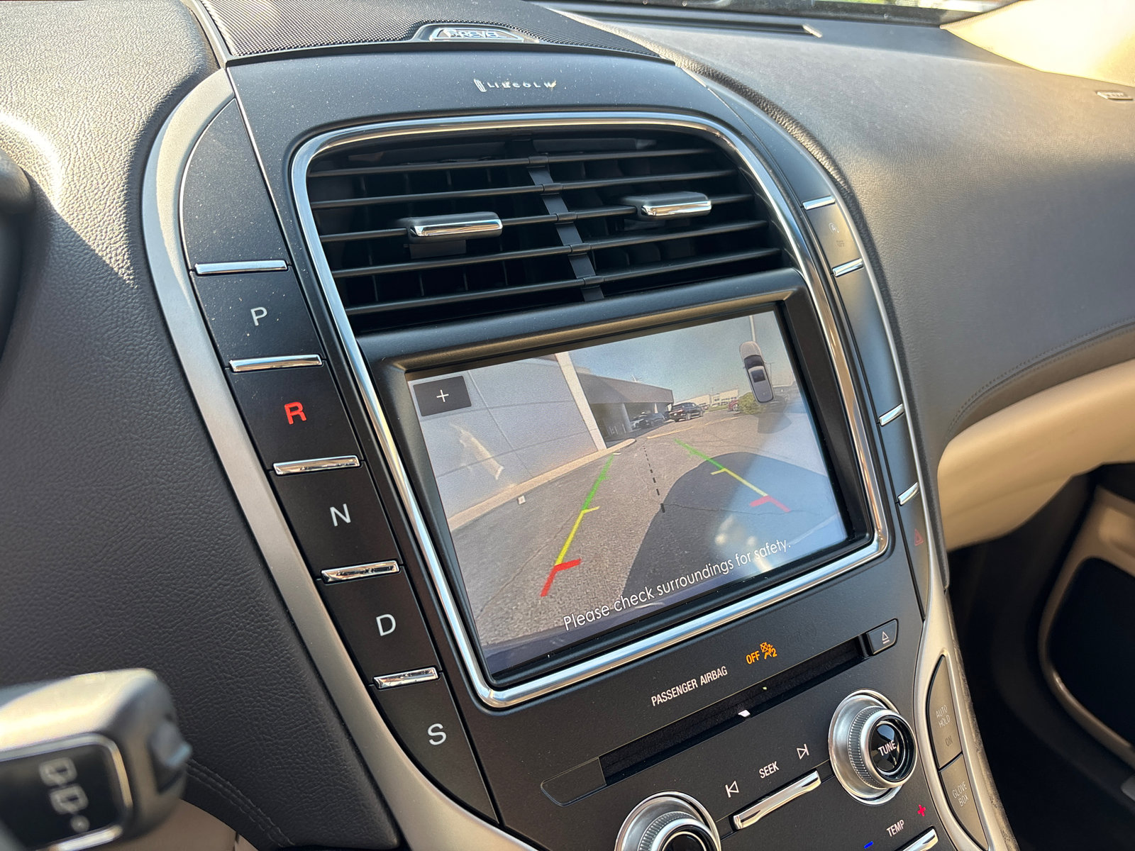 Used 2019 Lincoln Nautilus Reserve FWD image 20