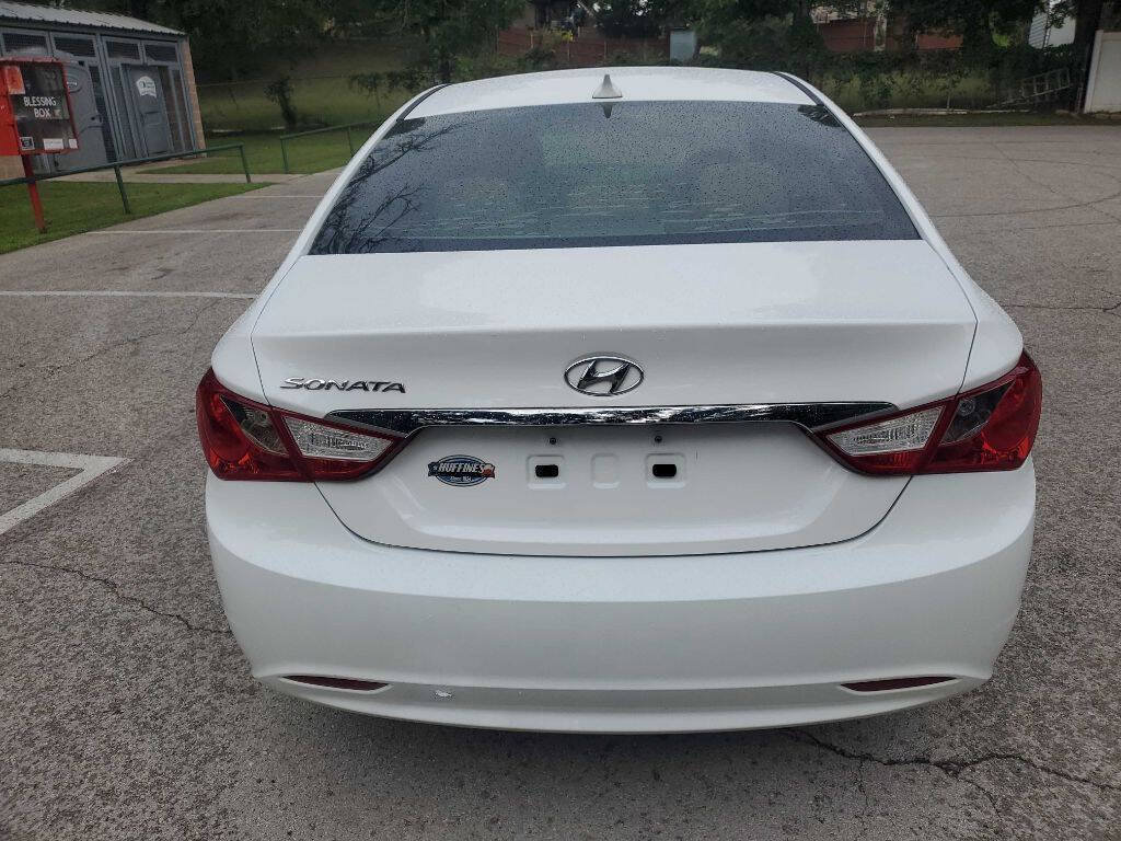 Used 2013 Hyundai Sonata GLS w/ Popular Equipment Pkg FWD image 5