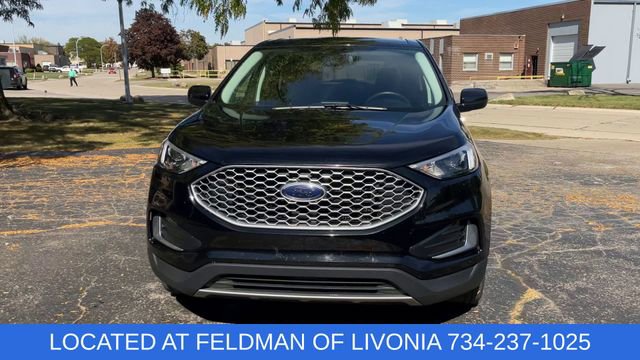 Used 2024 Ford Edge SEL image 3